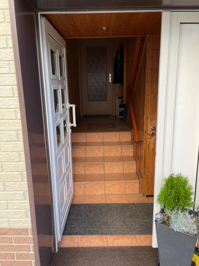 Christels Ferienwohnung 2 In Thale Mit Ueberdachter Terrasse, Kueche Mit Tv & Geschirrspueler מראה חיצוני תמונה
